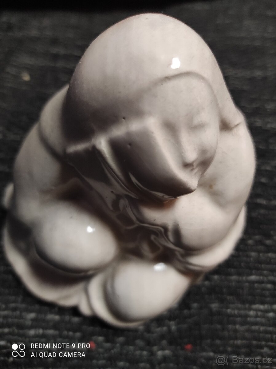 Porcelánová soška jeptiška necudná - 5