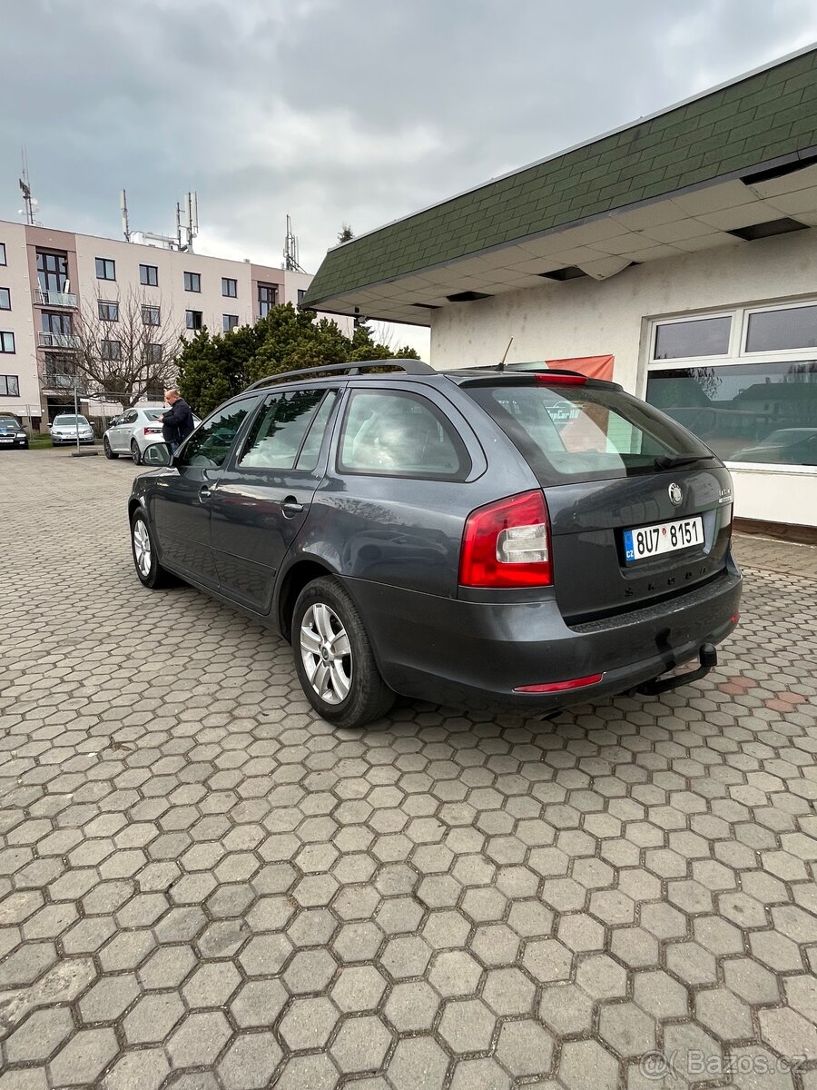 Škoda Octavia 2, 1.6 TDI - 77 kw - 5