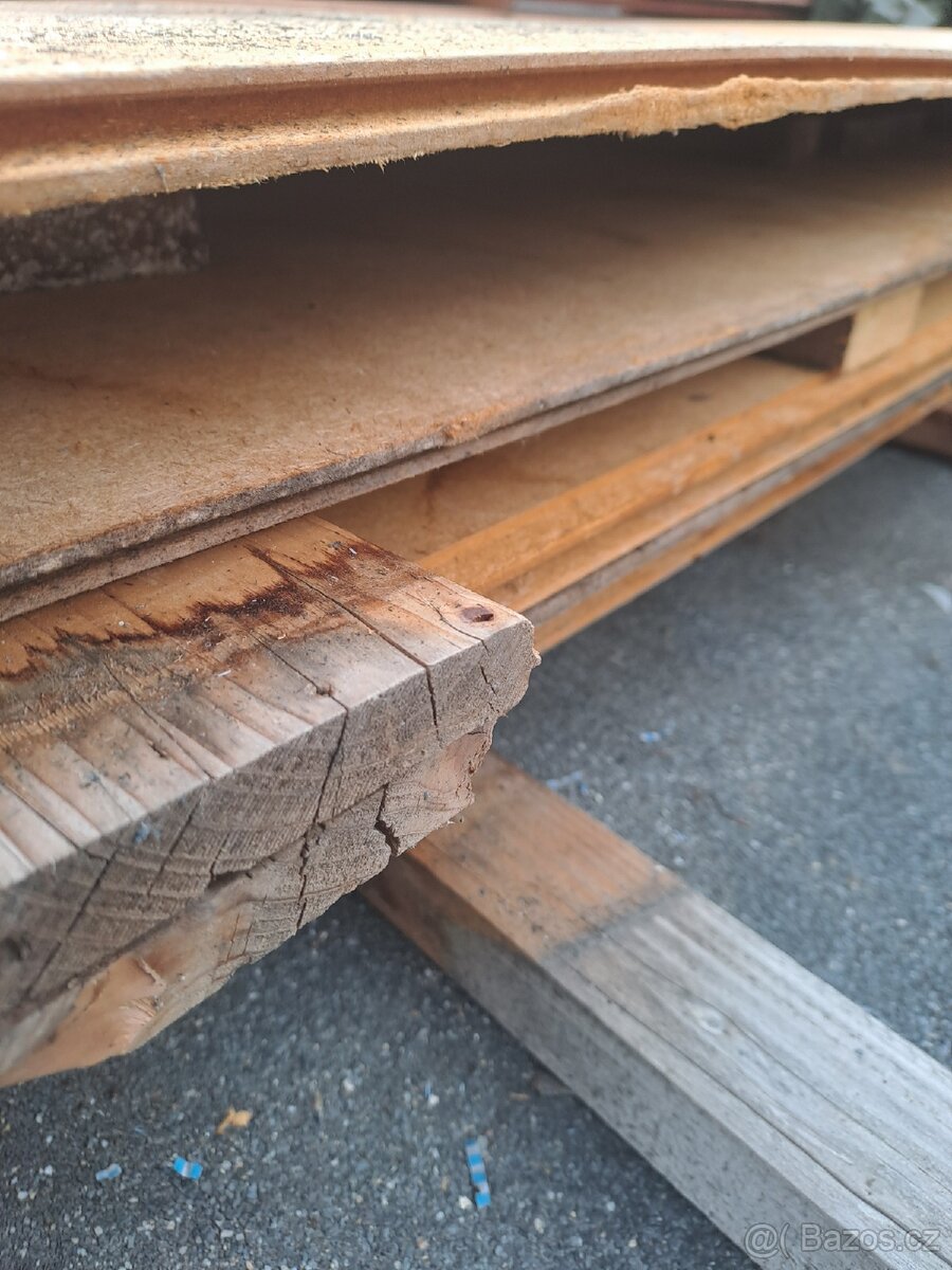 Prodám desky a střešní latě a pochází pláty - 5