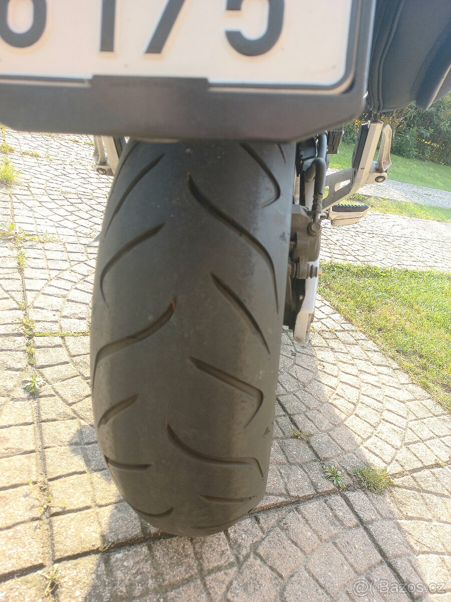 Prodám Suzuki GSR 600 - 5