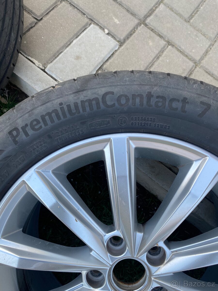 Letní pneu 215/55/r17 - 5