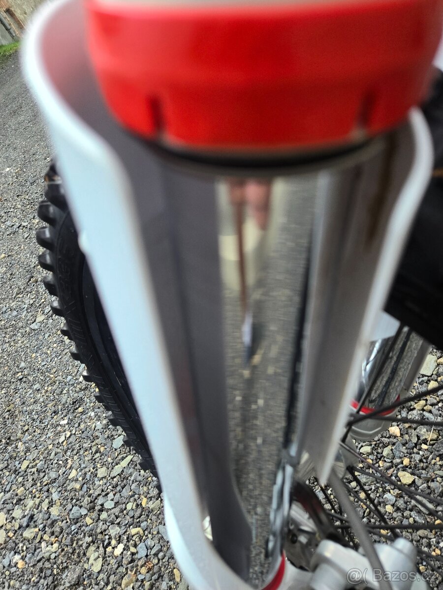 Ktm XC125 , r.2024 , najeto pouze 34Mth , TOP stav