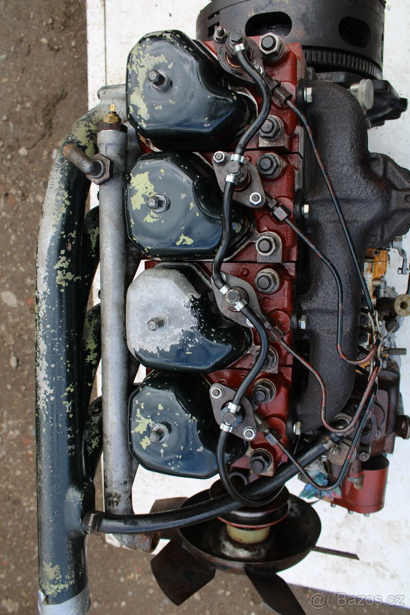 Zetor 7211 7245 motor na opravu nebo na díly - 5