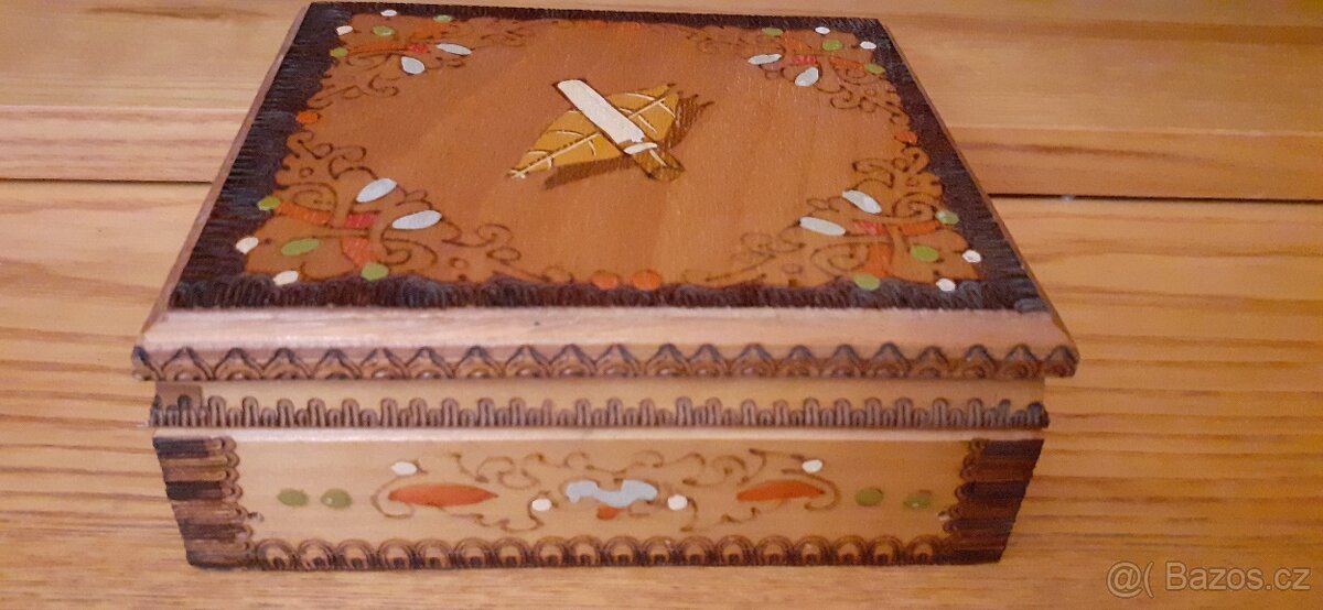 retro dřevěná krabička na cigarety - 5