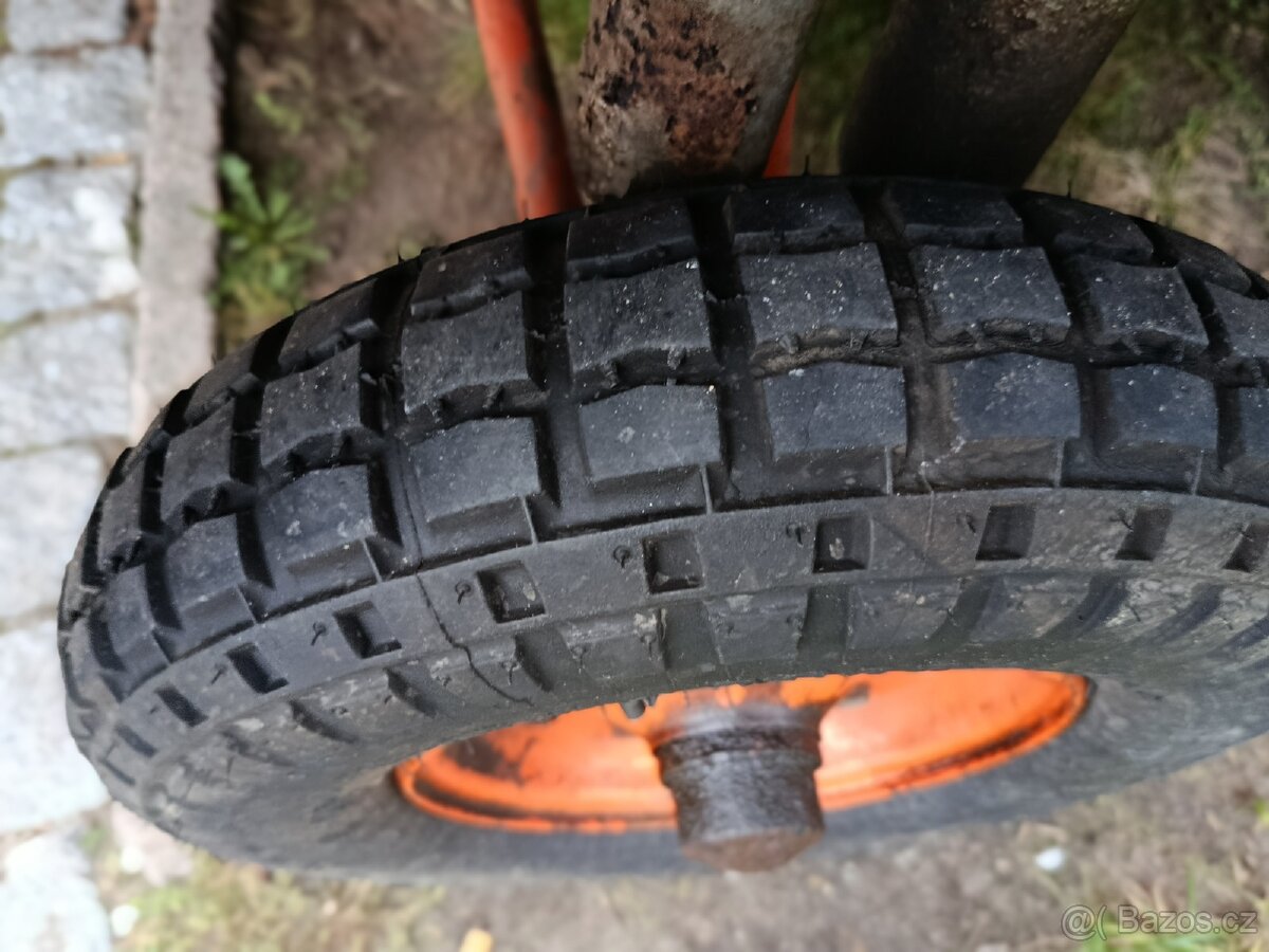 Přívěsný vozík s plachtou STK 10/29 - 5