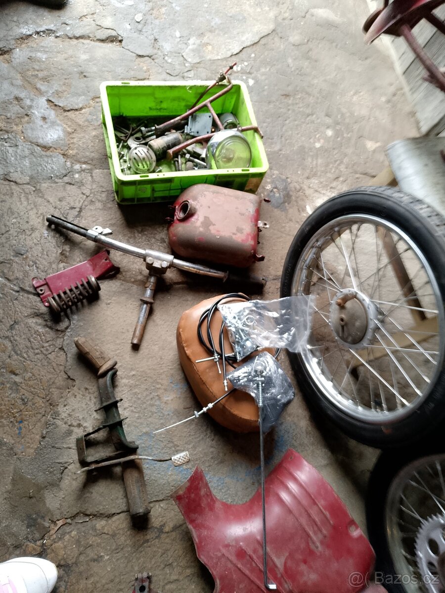 Jawa pionýr 550 - 5