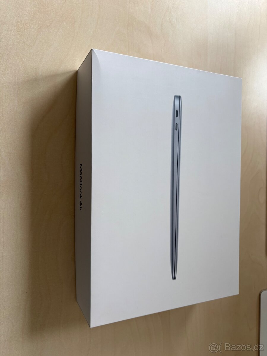 Apple MacBook Air 13,3" (2020)/M1/8GB RAM/256GB - 5