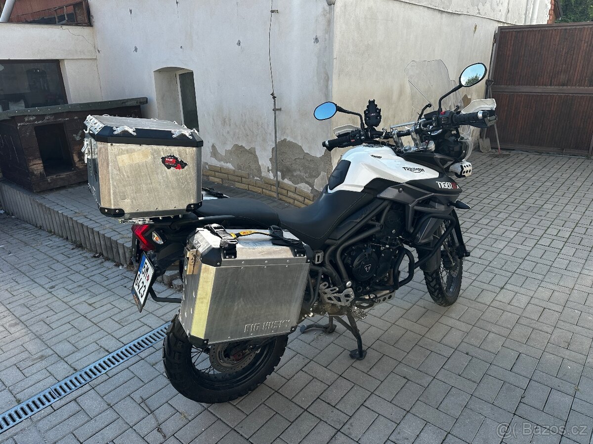 Triumph Tiger 800 XCa - 5