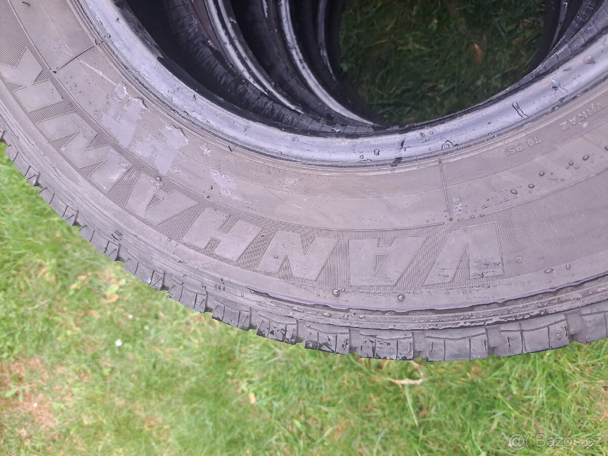 215/75/16c - 5