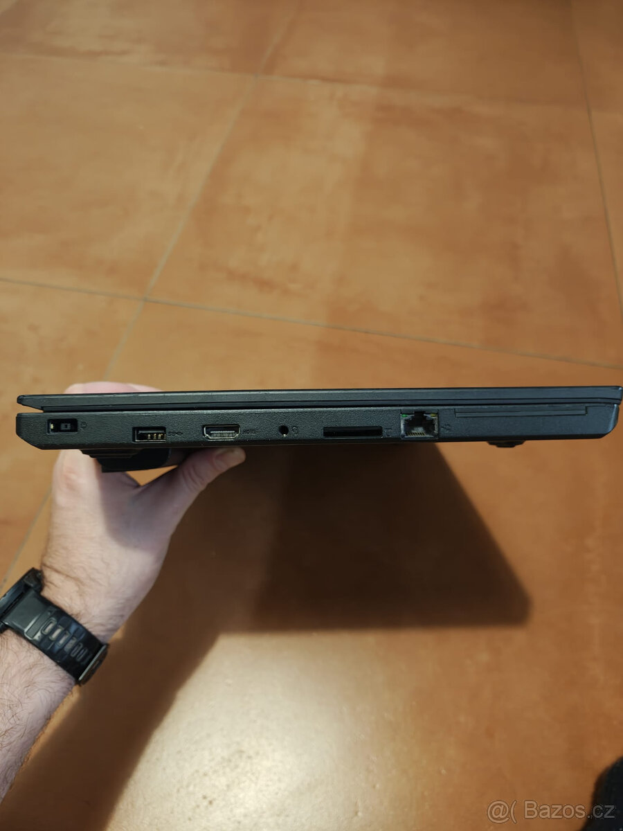 Lenovo T560 - 5