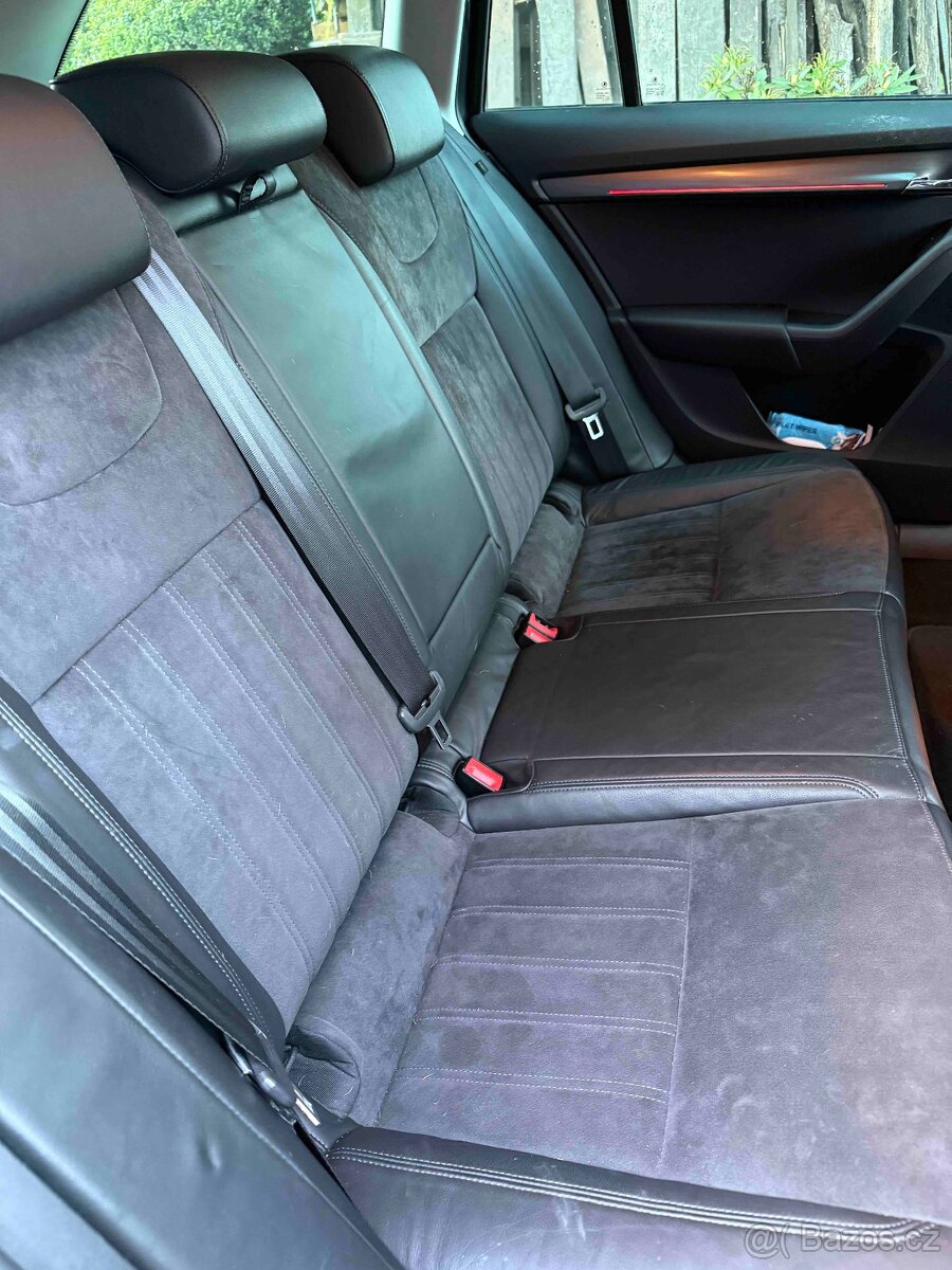 Škoda Octavia III DSG TOP VÝBAVA - 5