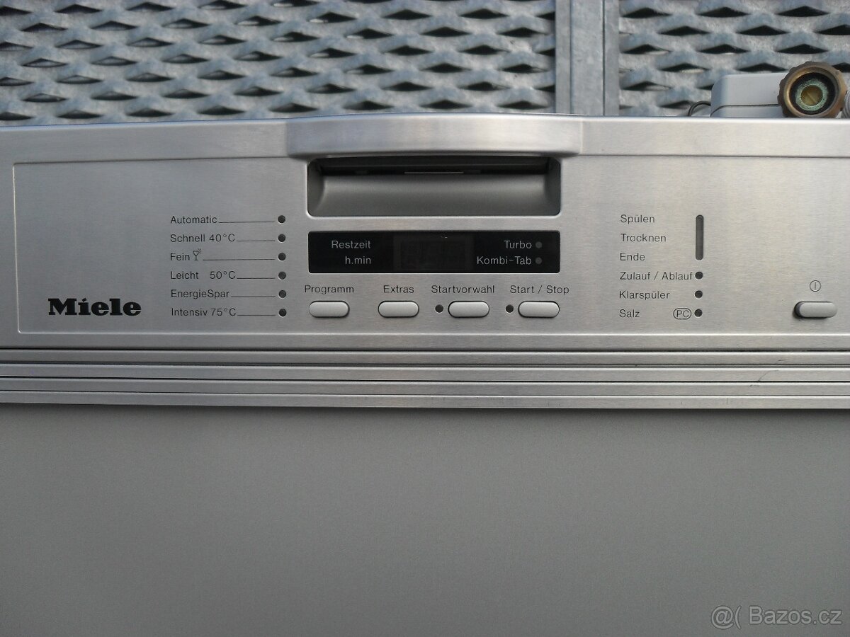 VESTAVNÁ MYČKA MIELE,LUXUSNÍ ZNAČKA,NEREZ,LCD,TURBO.tř.A+ - 5