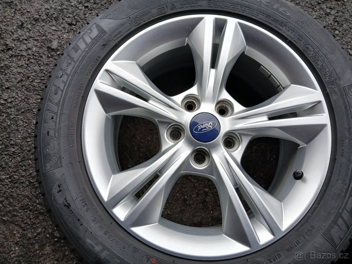 Prodám sadu Orig ALU kol Ford 215/55R16 letní - 5