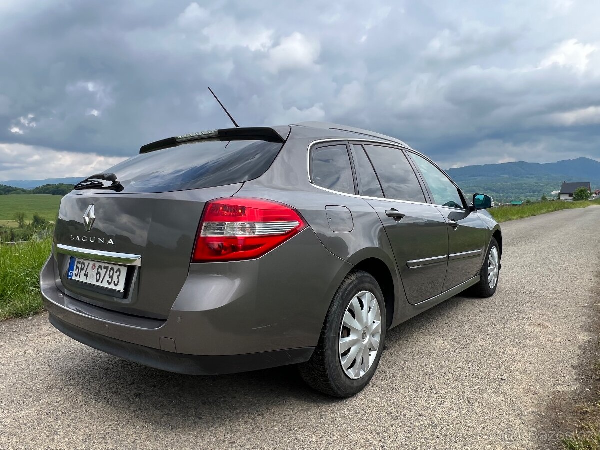 Renault Laguna III 2.0 DCi - 5