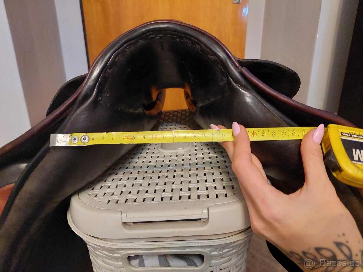 Drezurní sedlo 16,5 - 5