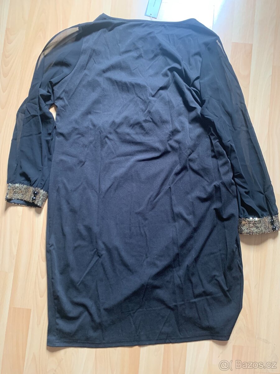 Zajímavé šaty XXXL - 5
