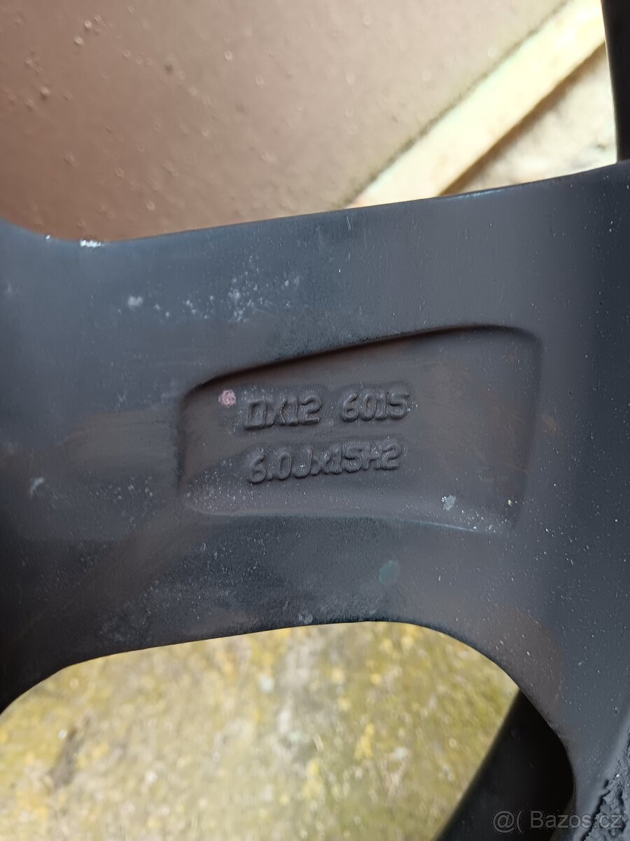 Hliníková kola R15 - 5