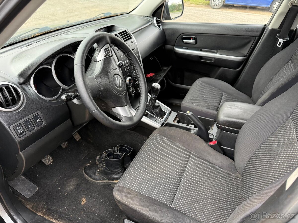 Suzuki Grand Vitara 1.9Ddis 95kw F9Q - 5