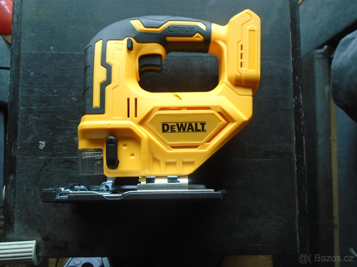 aku MAKITA přímočará pilka - 5