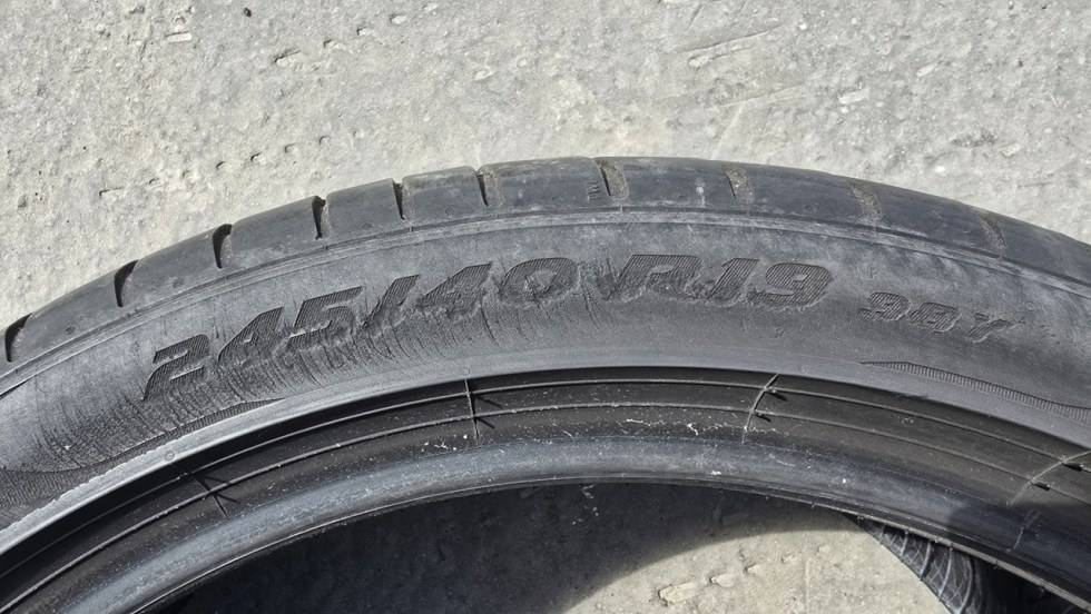 Letní pneumatika 245/40/19 Pirelli - 5
