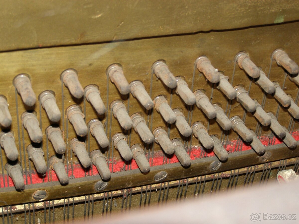 PIANO -starožitné - 5