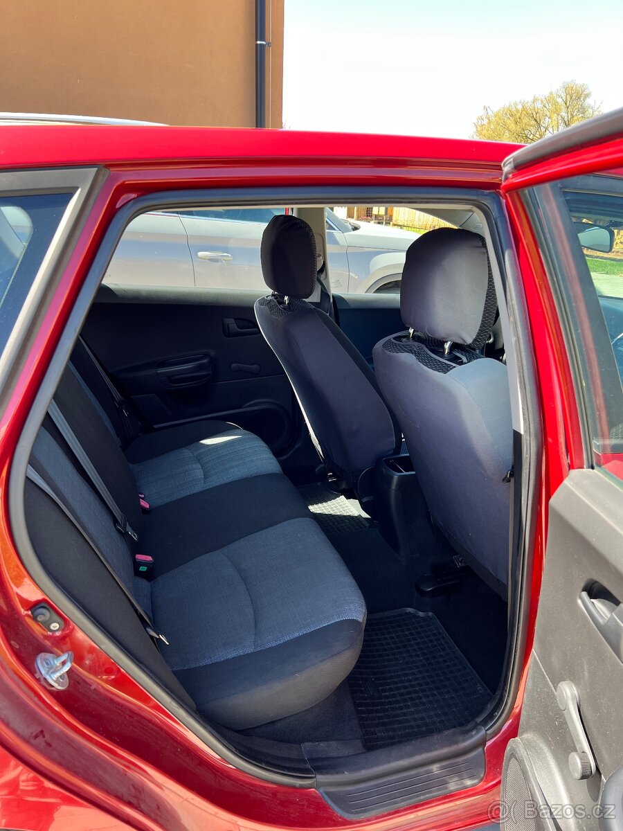 Kia Cee’d 1.4 i benzin - 5