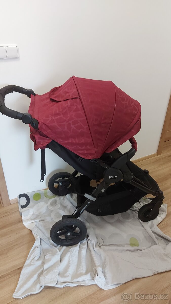 Kočárek Britax - 5