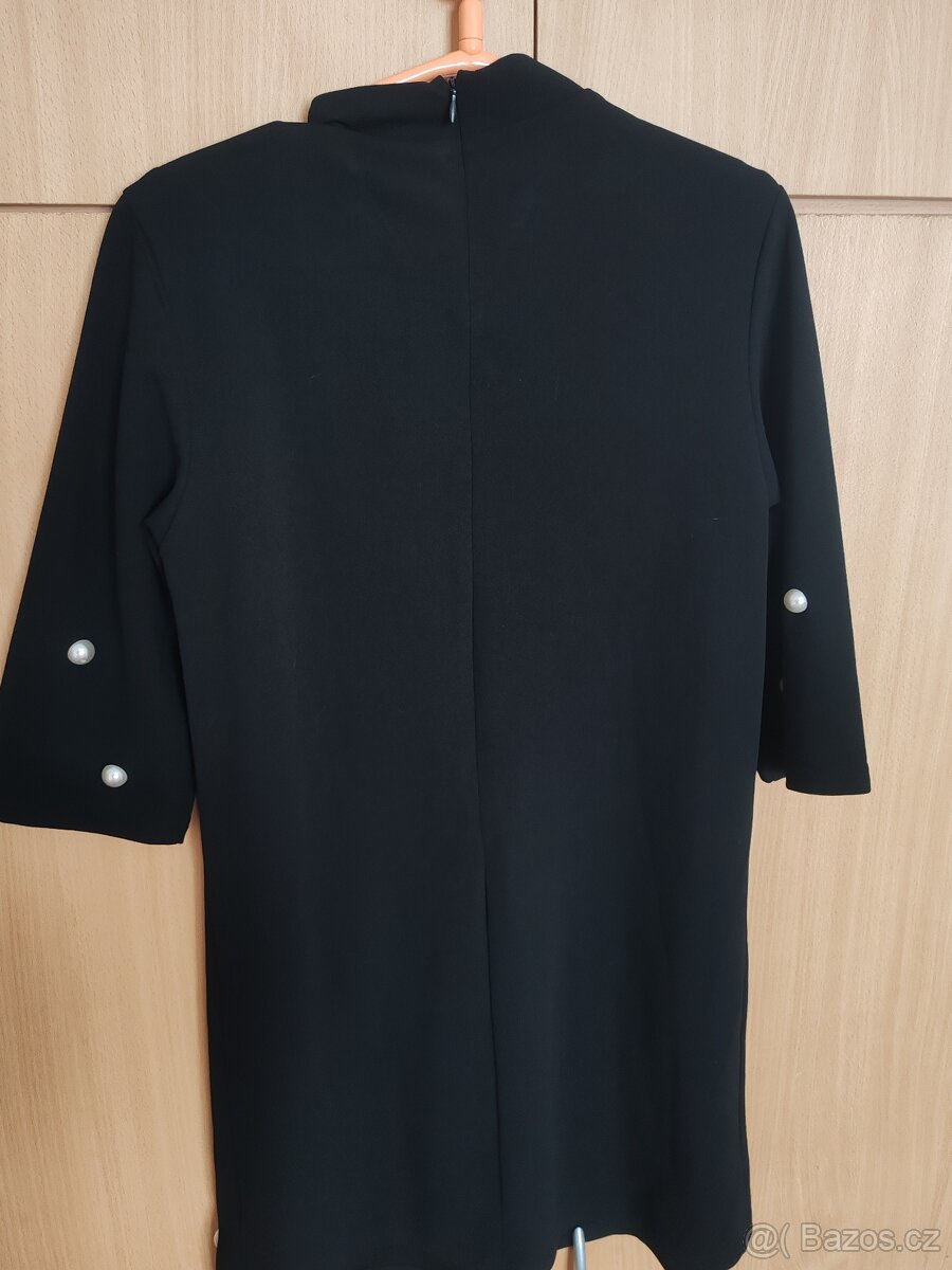 Šaty s perlami - 5