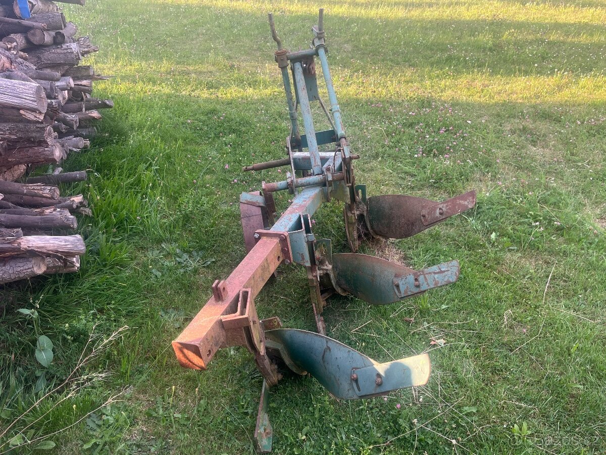 Pluh troják (tovární výroby) - 5