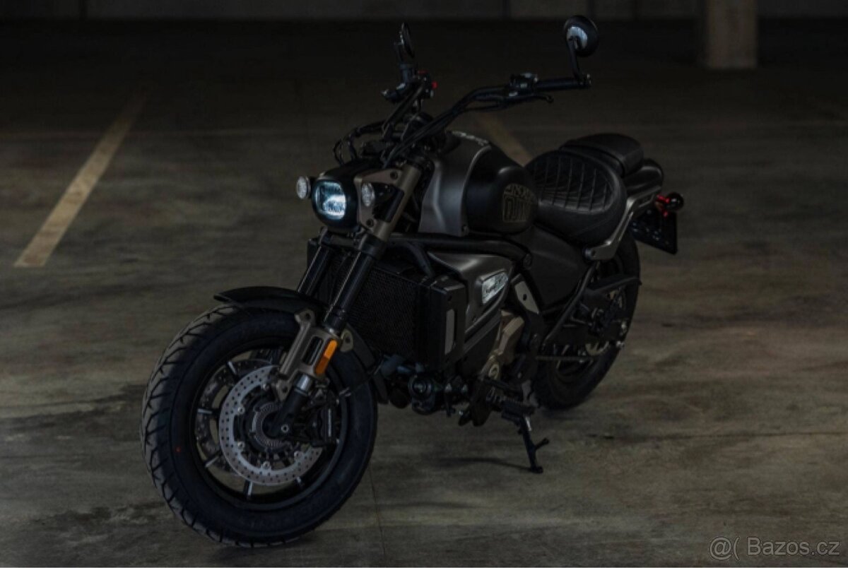 Prodám QJ MOTOR SRV 700 - 5