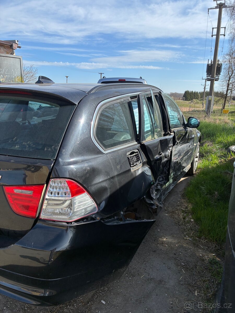 BMW E91 2.0 d (2011) na náhradní díly - 5