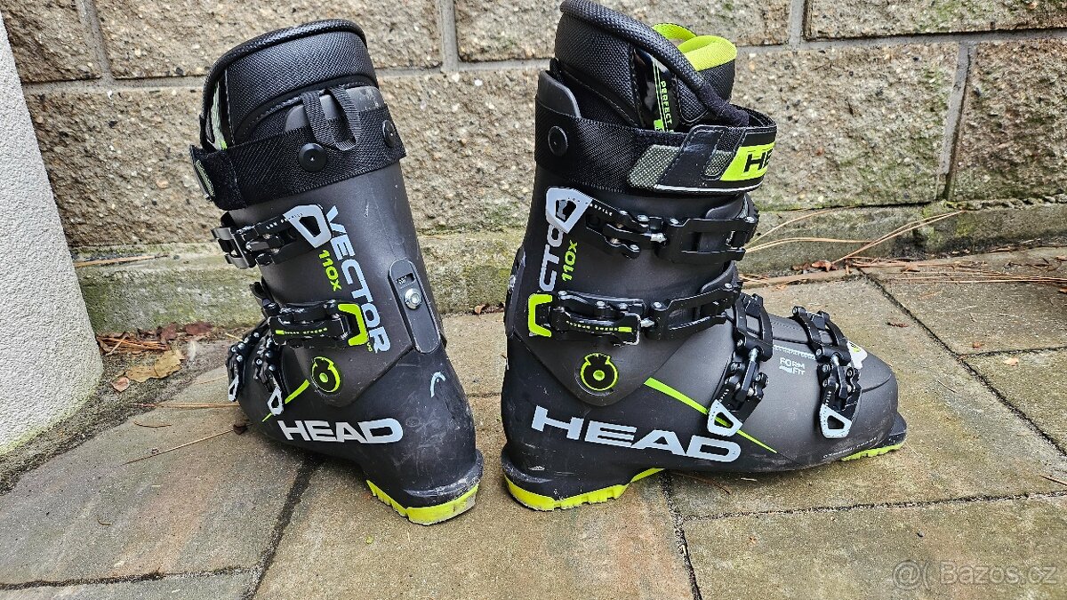 Lyže Head Supershape Magnum 163 cm a boty Head Vector 110 - 5