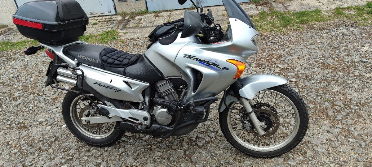 Honda transalp 650
