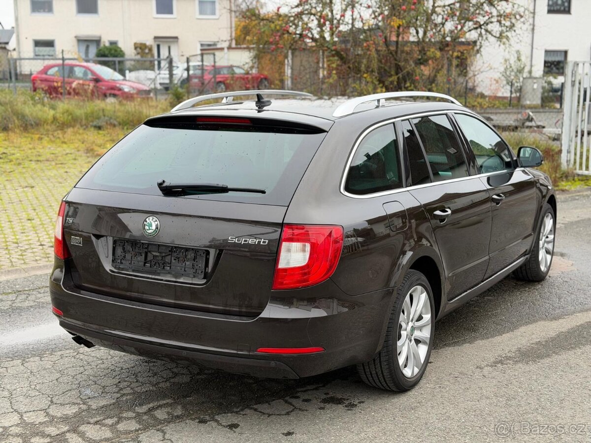 Škoda Superb - 5