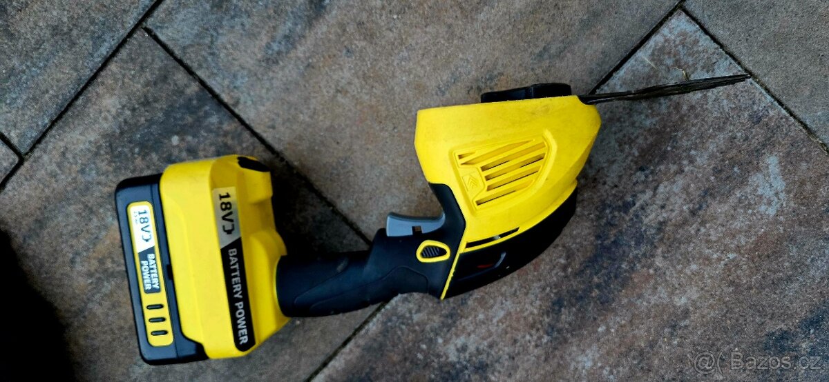Karcher vyšavač, foukač listí + Karcher nůžky na trávu + Bat - 5