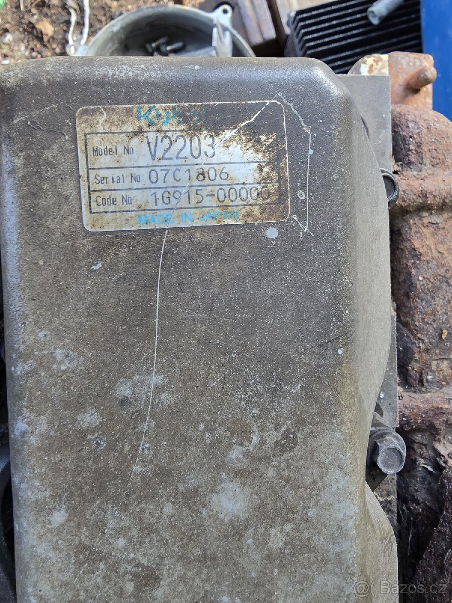 Motor kubota V2203 - 5