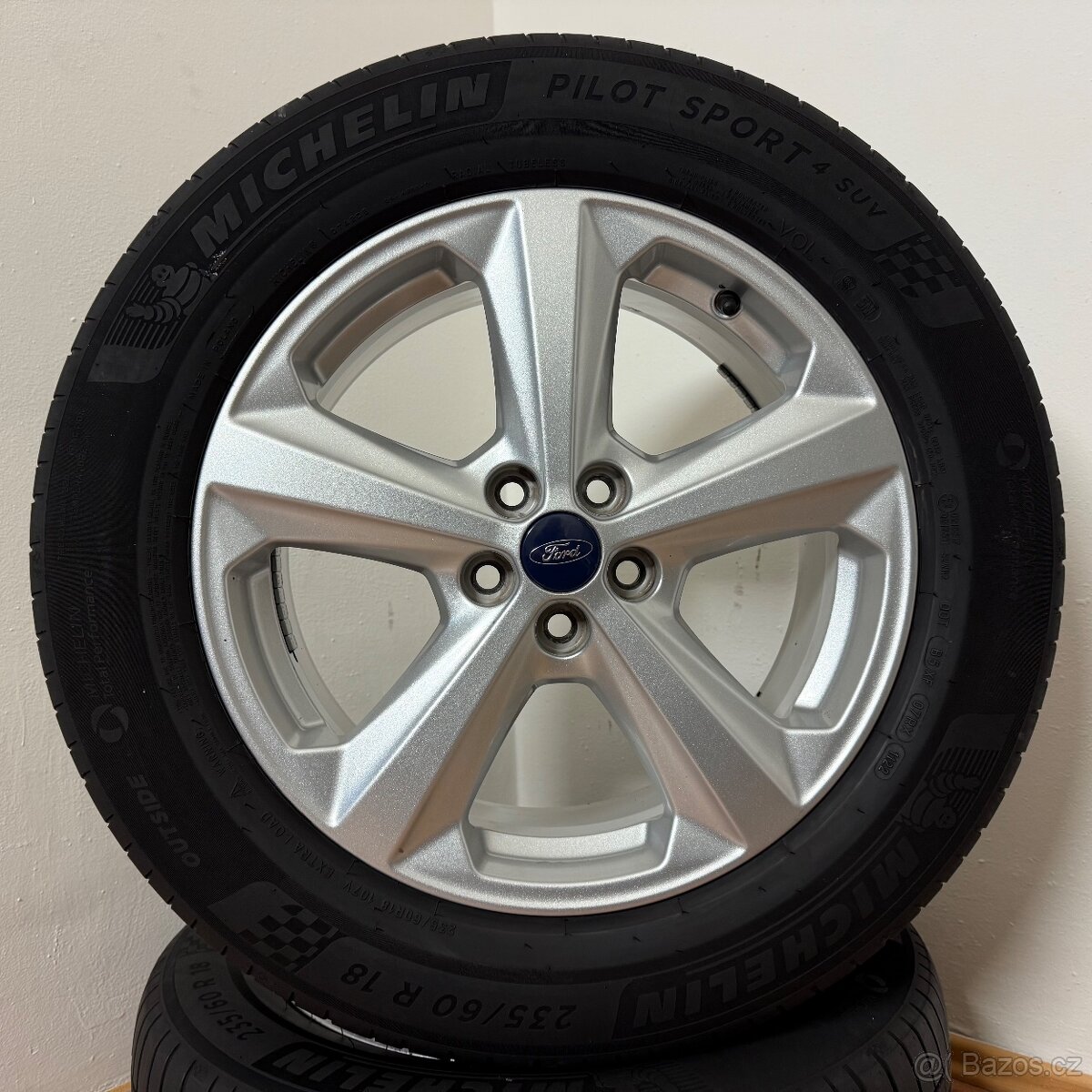 FORD EDGE/KUGA 5x108 R18 ET55+LETNÍ 235/60R18 5mm - 5