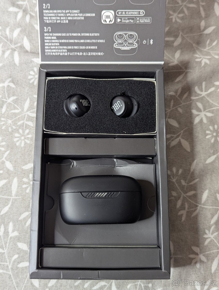 JBL Live Free NC+ TWS černá - 5