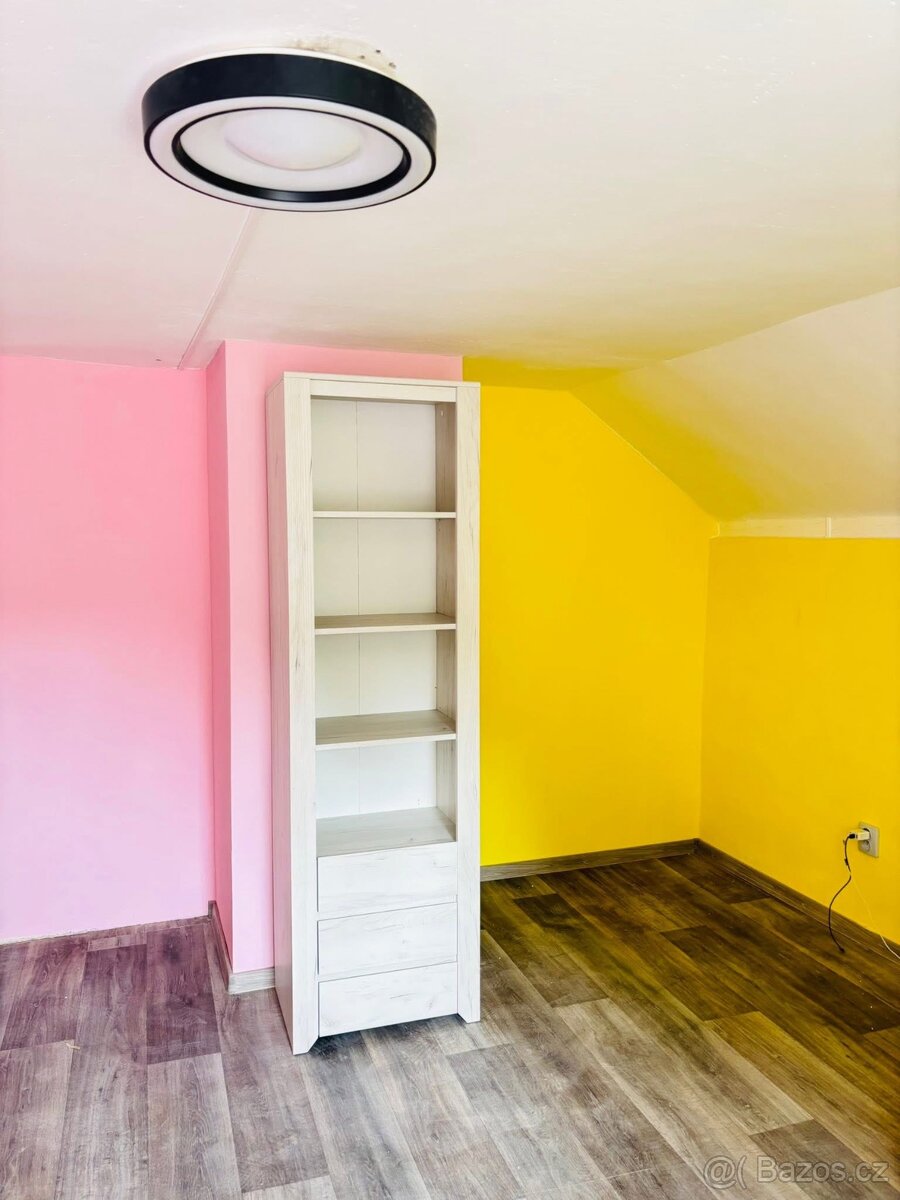 Prodej domu Mala Veleň - 5