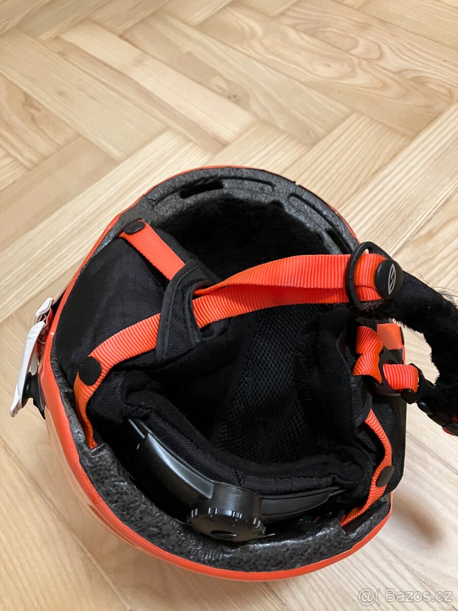 Lyzarska helma a bryle 52-58 cm - 5