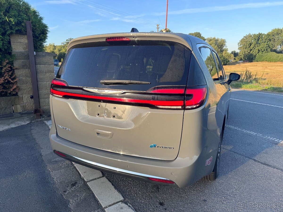 Chrysler Pacifica 3,6 Hybrid RU Radar Limit 2023 - 5