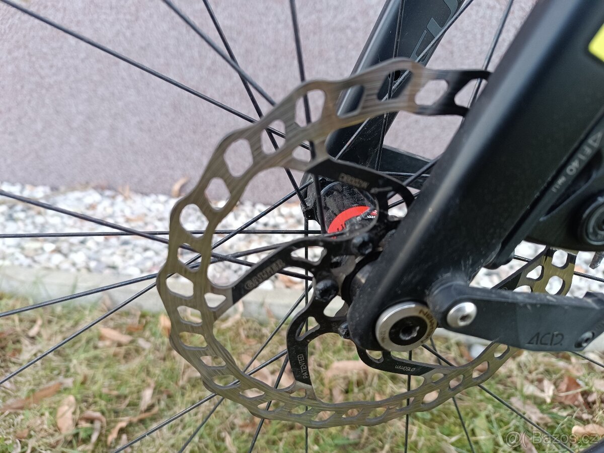 Cyklokrosové kolo Cube neuroad pro fe - 5