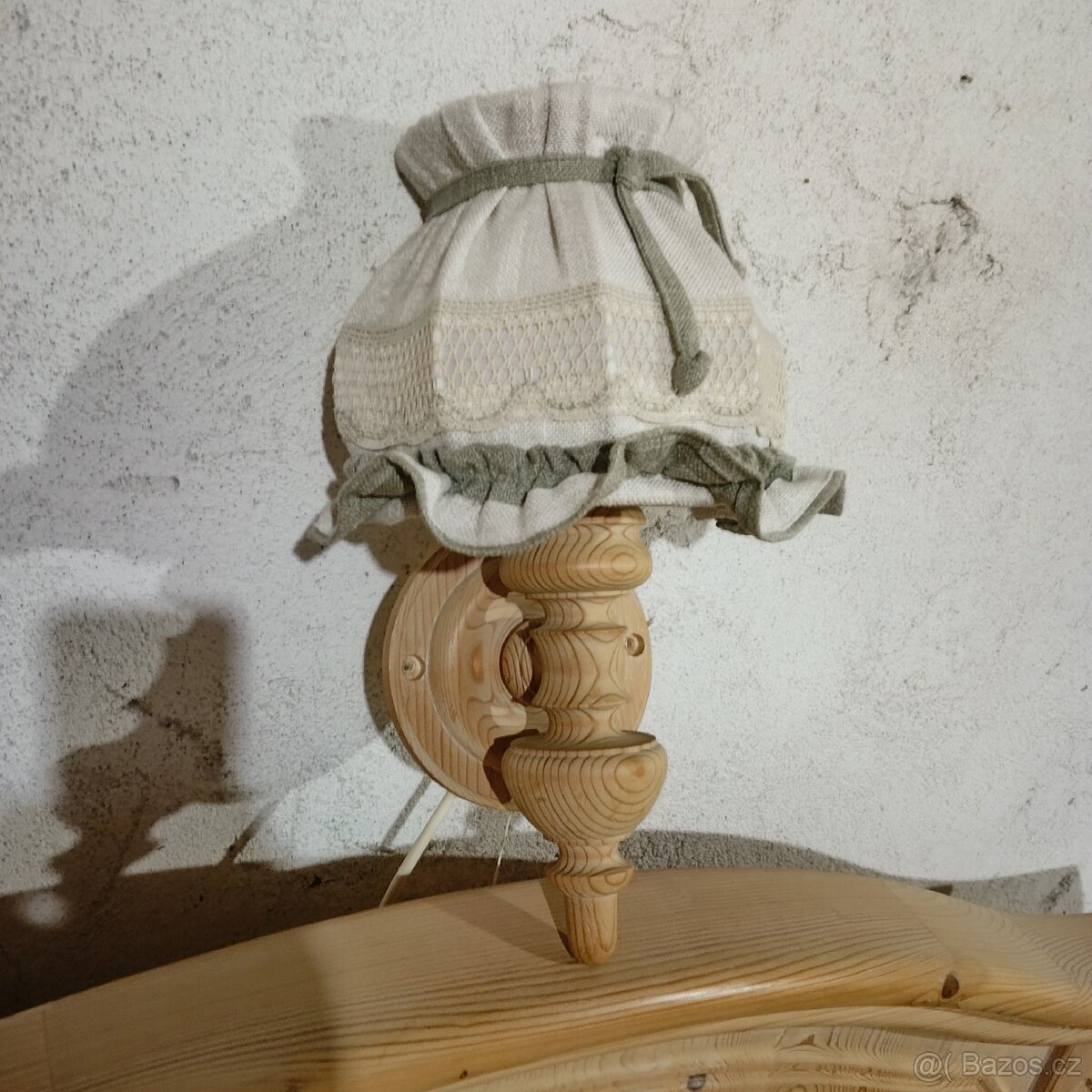 Landhaus postel s vysokým spanim - 5