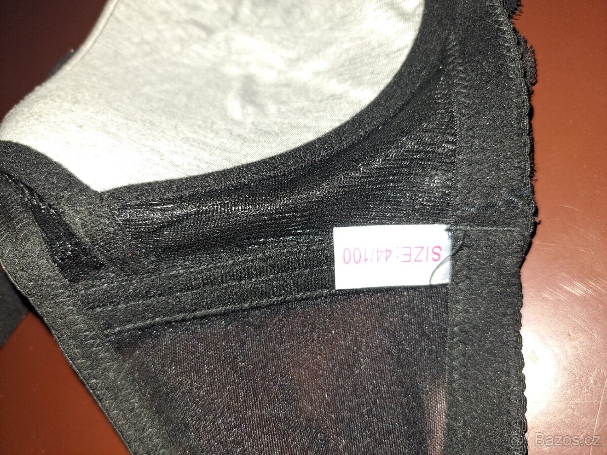 Podprsenky a plavky - 5