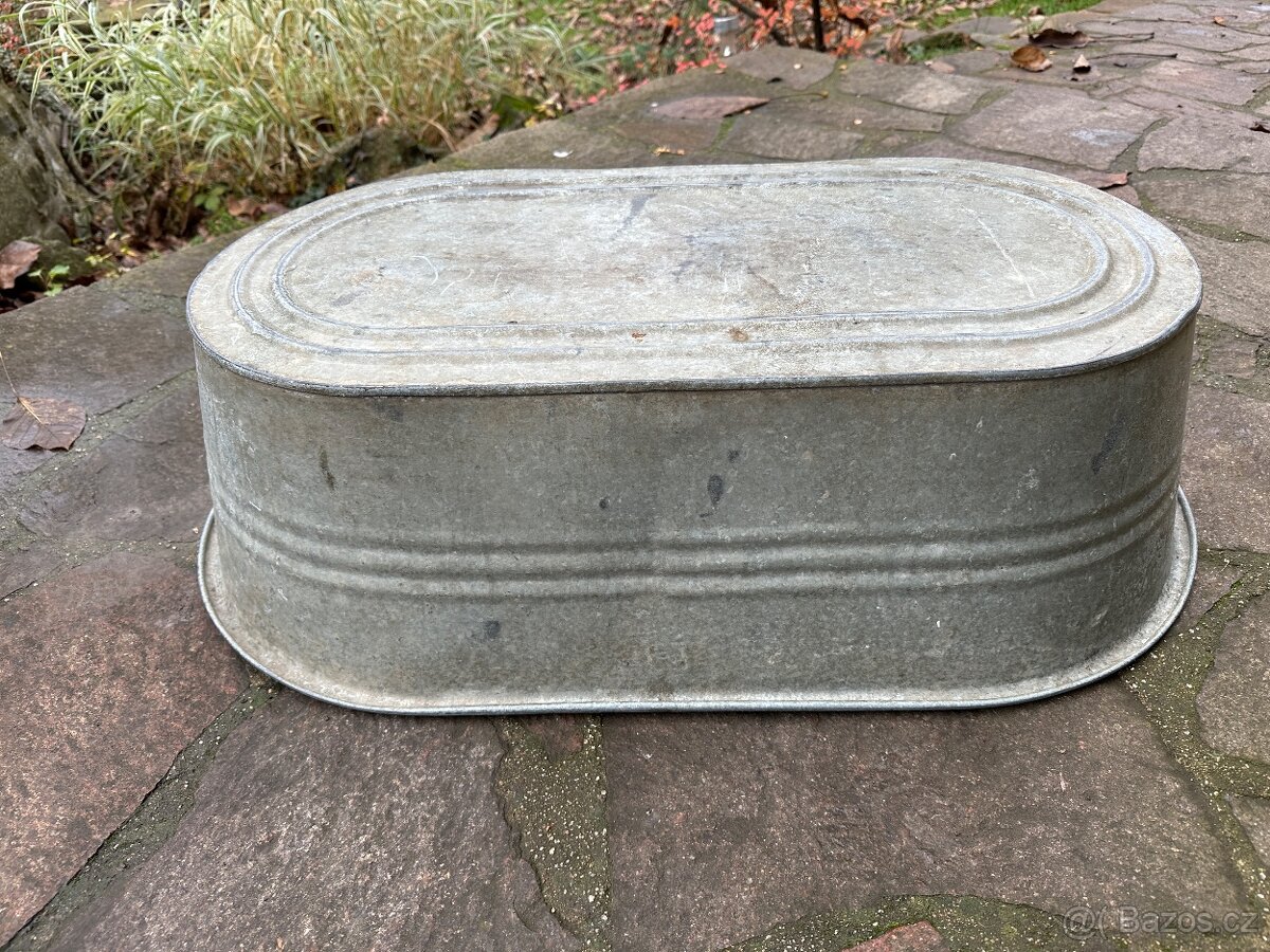 Malá pozinkovaná vanička v pěkném stavu. - 5