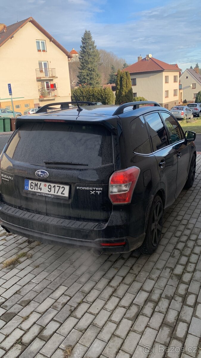 Subaru forester xt - 5