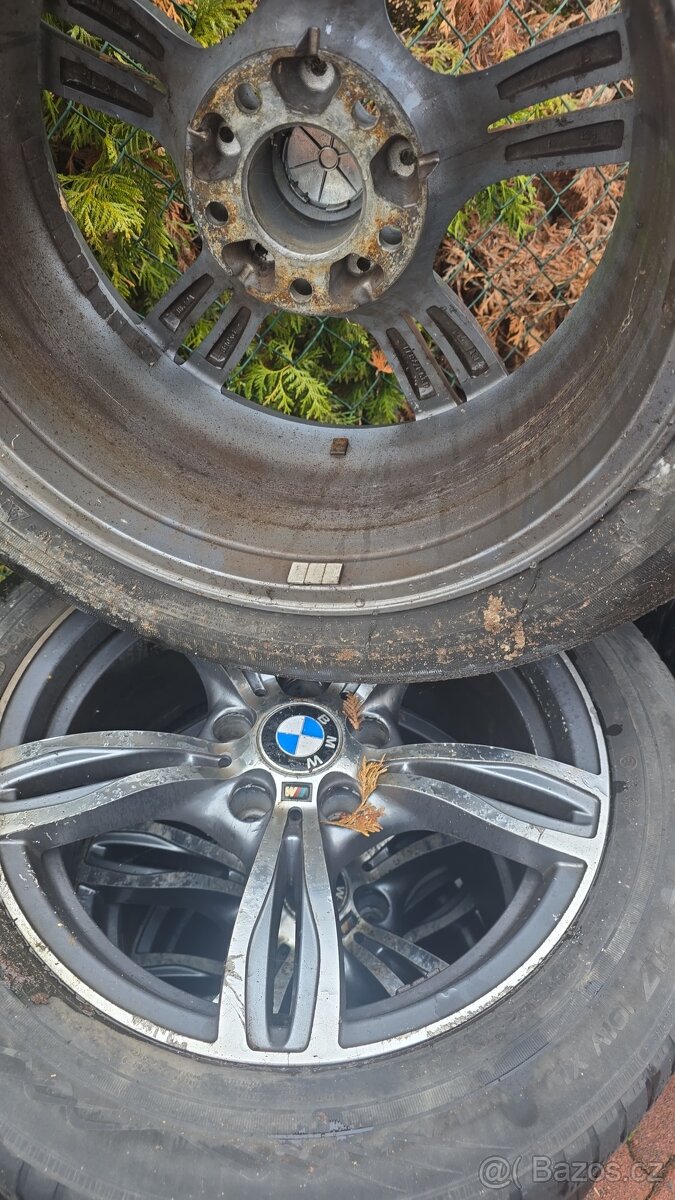ALU kola BMW obuté na zimních pneu - 5