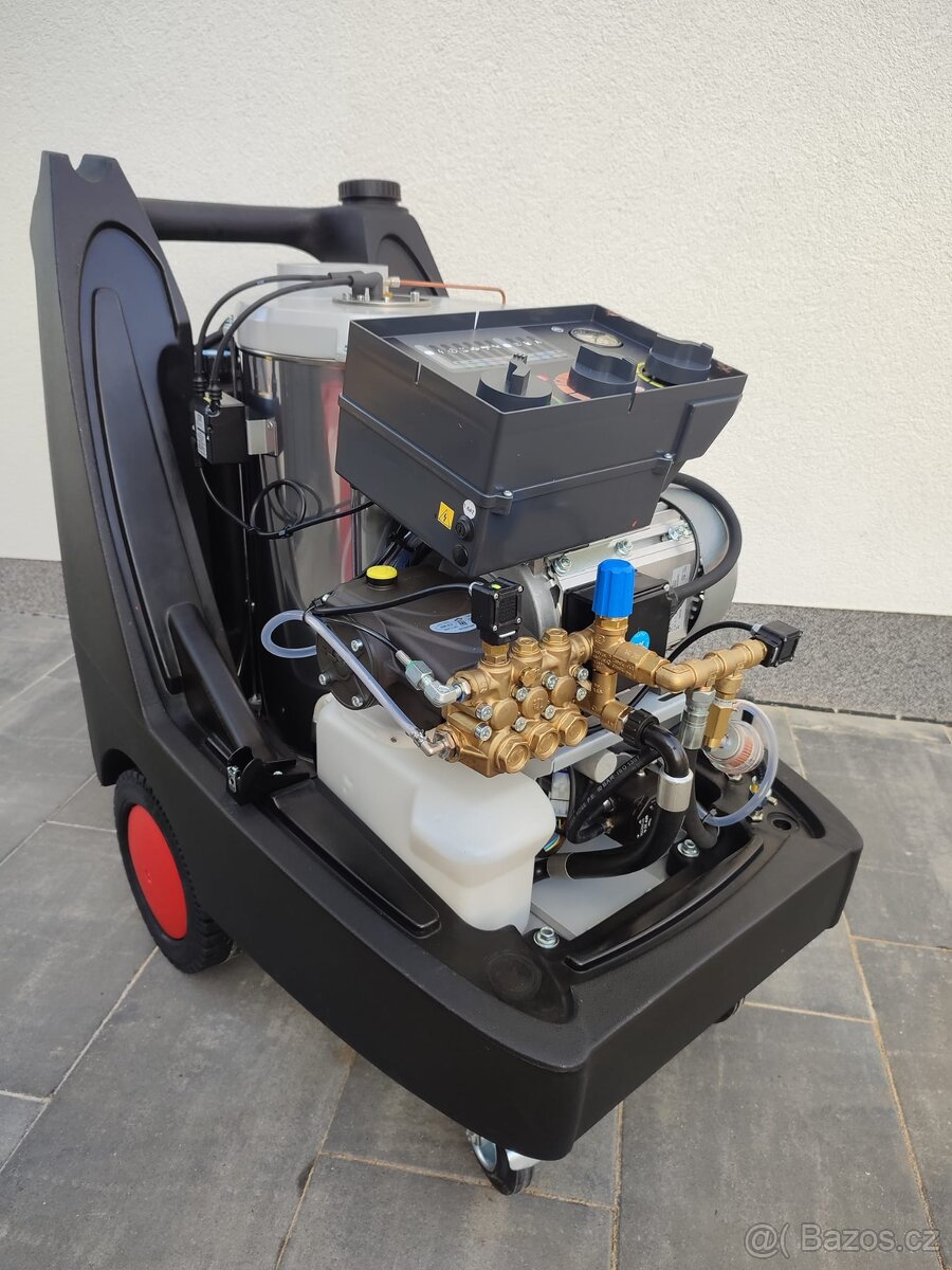 Vysokotlaký čistič Susette - 200/15 interpump čerpadlo - 5