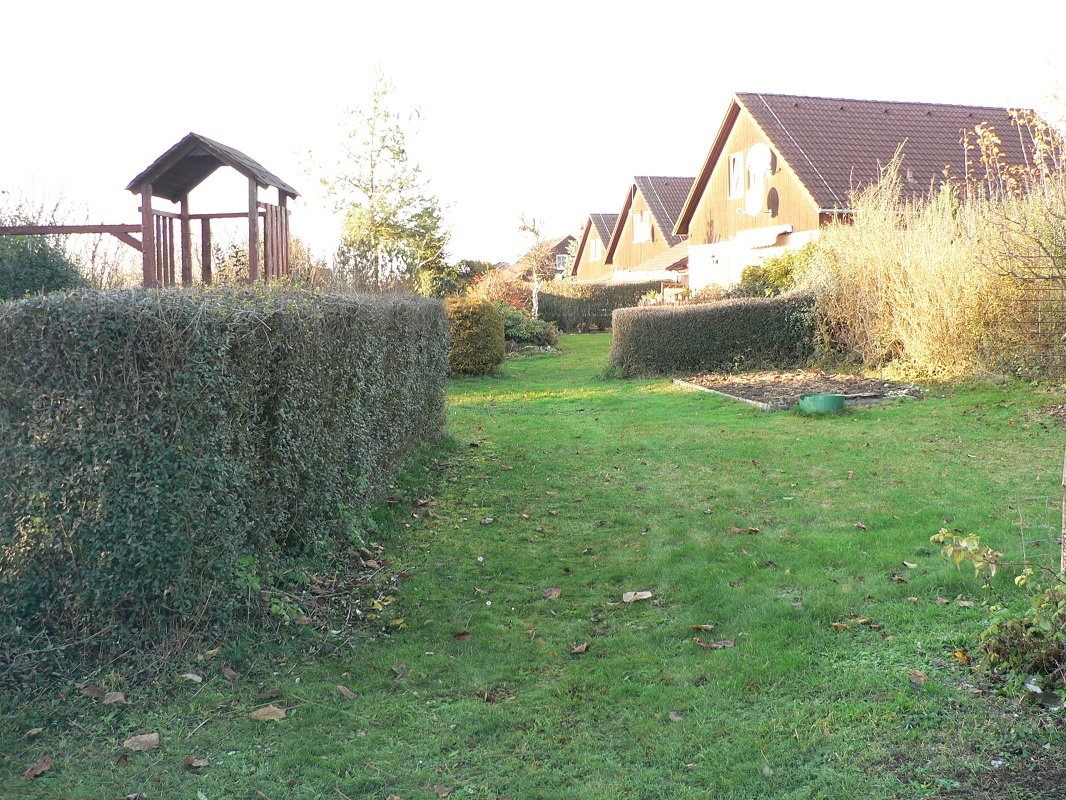 BLATNÁ - pozemek na RD - 5