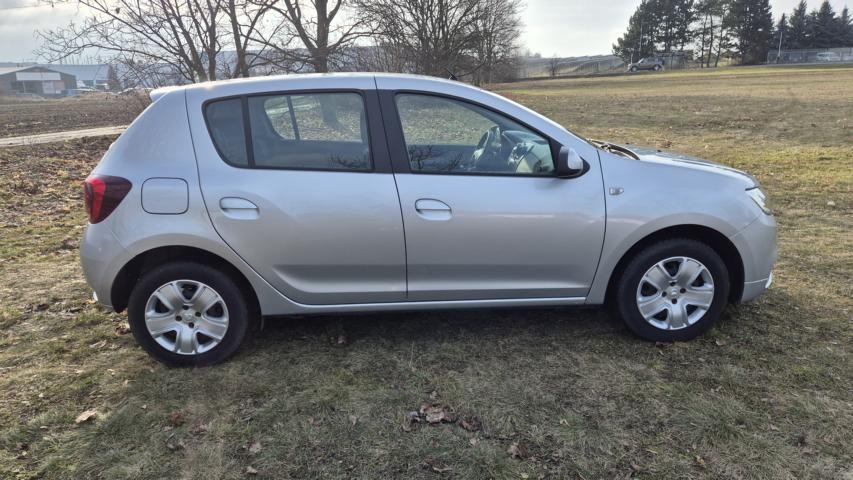 Prodám Dacia Sandero 1.0tce 74KW - Klimatizace - 5